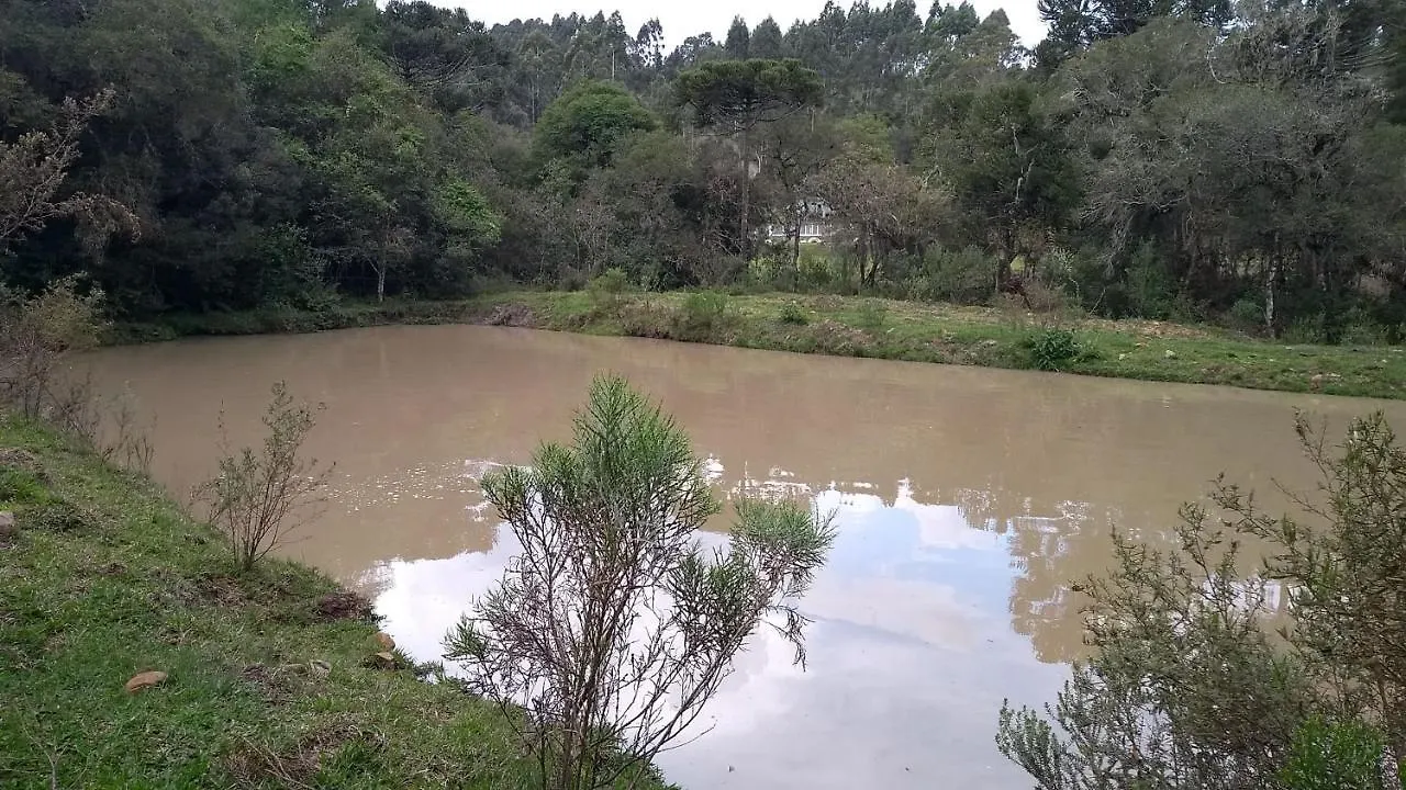 Chale Estancia Ouro Verde لاجيس شاليه